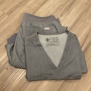 FIGS Grey Set - Single Pocket Top / Zamora Jogger